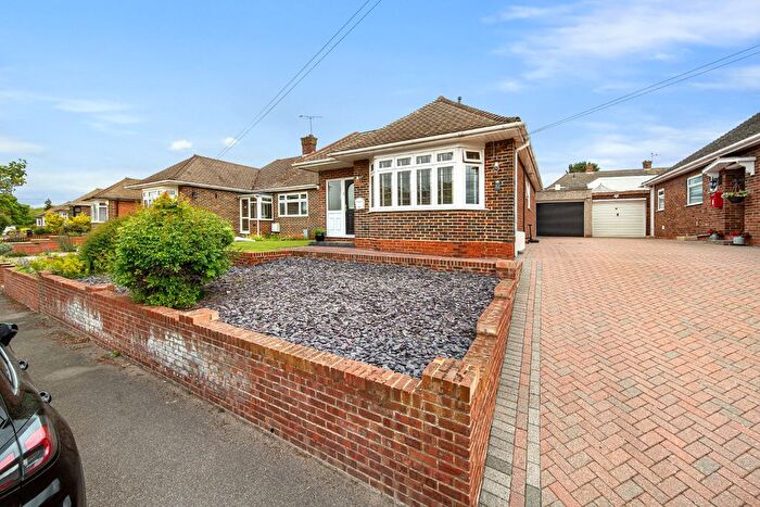 3 Bedroom Semi-Detached Bungalow For Sale In Read Way, Gravesend, Kent, DA12