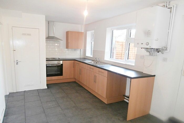 3 Bedroom End Terrace House To Rent In Beckley Road, Broxtowe, Nottingham, Gx, Uk, NG8