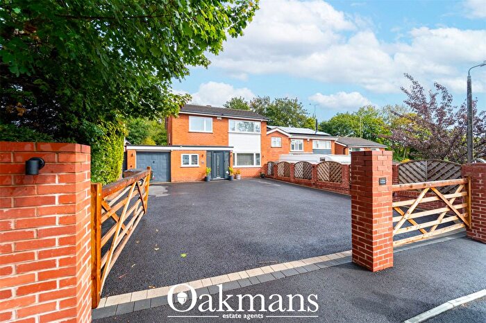 4 Bedroom Detached House For Sale In Foredrift Close, Redditch, Worcestershire, B98