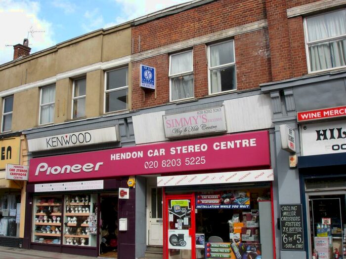 5 Bedroom Apartment To Rent In Parson Street, Hendon, London, NW4