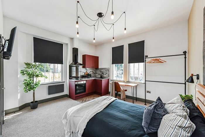 Studio To Rent In Room, Leopold Street, DE1