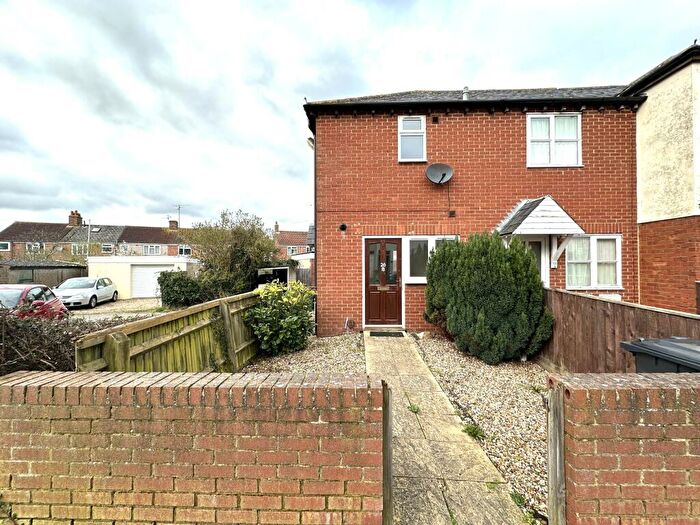 1 Bedroom End Of Terrace House To Rent In Hughes Street, Rodbourne, Swindon, SN2