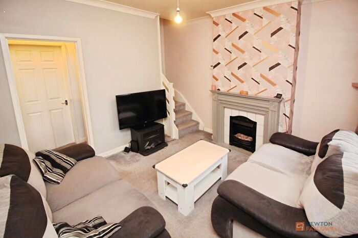 3 Bedroom Terraced House For Sale In Hinckley Road, Earl Shilton, LE9