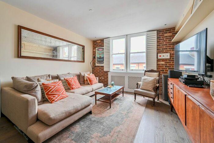 2 Bedroom Flat To Rent In Rushcroft Road, Brixton, London, SW2