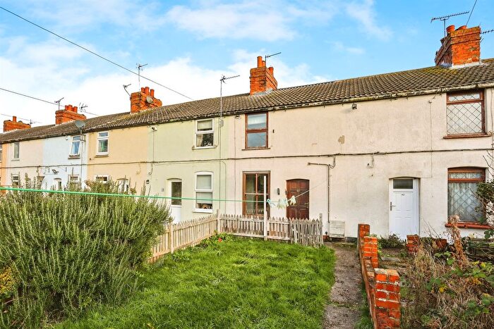 2 Bedroom Terraced House For Sale In Main Road, Barnstone, Nottingham, NG13