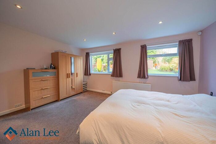 4 Bedroom Detached House For Sale In Badger Road, Tytherington, SK10