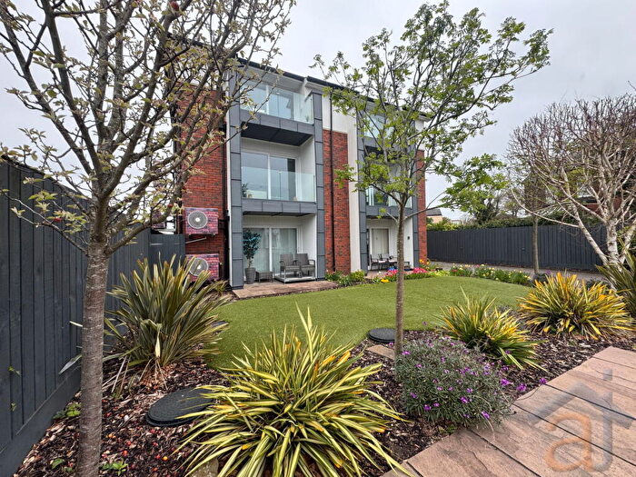 2 Bedroom Apartment For Sale In Liverpool Road, Birkdale, Southport, PR8