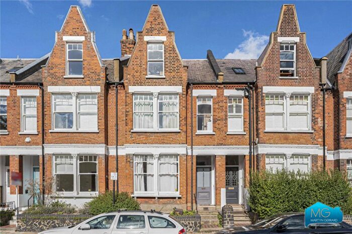 4 Bedroom Terraced House To Rent In Bisham Gardens, Highgate, London, N6
