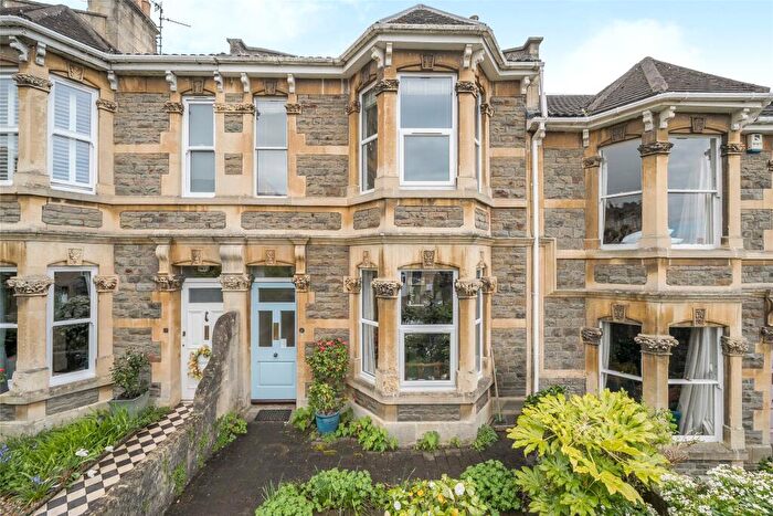4 Bedroom Terraced House For Sale In Kipling Avenue, Bath, Somerset, BA2