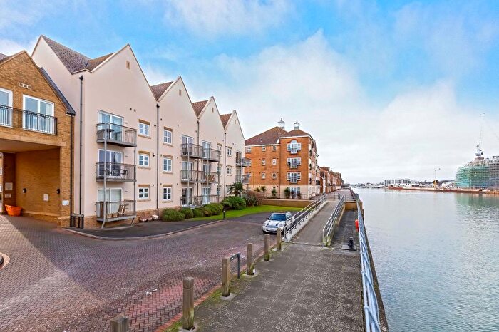 2 Bedroom Flat For Sale In Bonaventure, Sussex Wharf, BN43