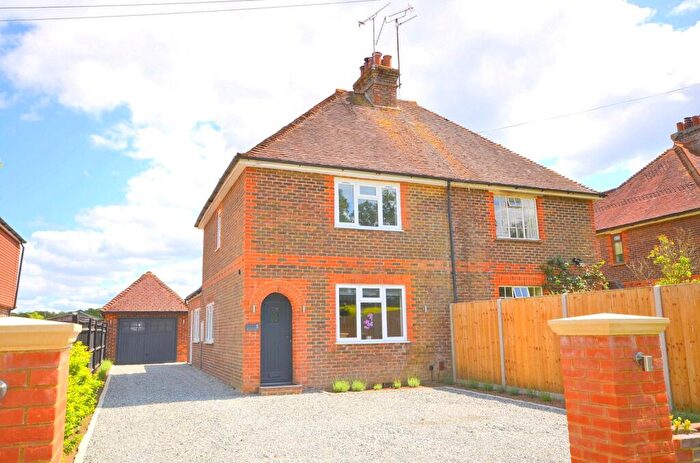 3 Bedroom Semi-Detached House For Sale In Horsham Road, Ellens Green, RH12