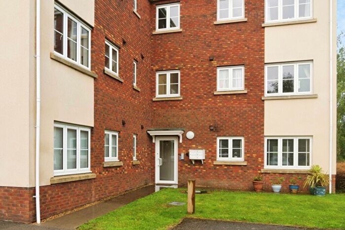 2 Bedroom Flat For Sale In Ffordd Cambria, Pontarddulais, Swansea, SA4