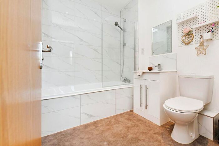 2 Bedroom End Of Terrace House For Sale In Widvale Road, Mountnessing, Brentwood, Essex, CM15