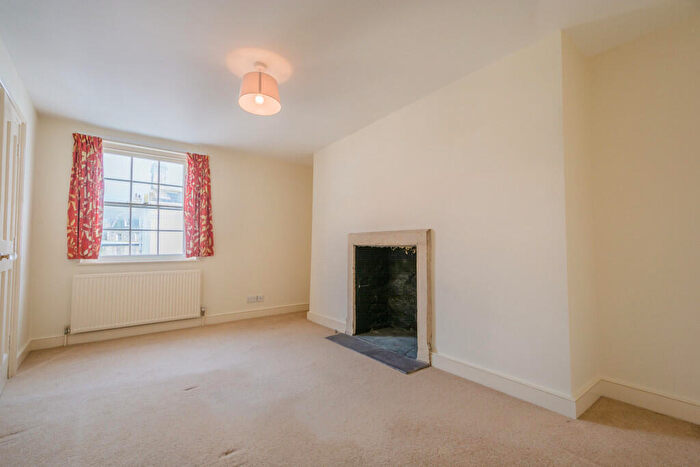1 Bedroom Flat To Rent In Lower Borough Walls, Bath, BA1