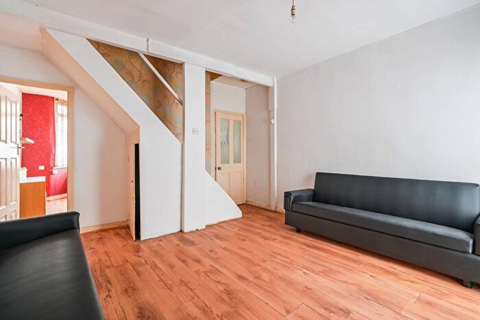 2 Bedroom Property For Sale In Desford Road, Canning Town, London, E16