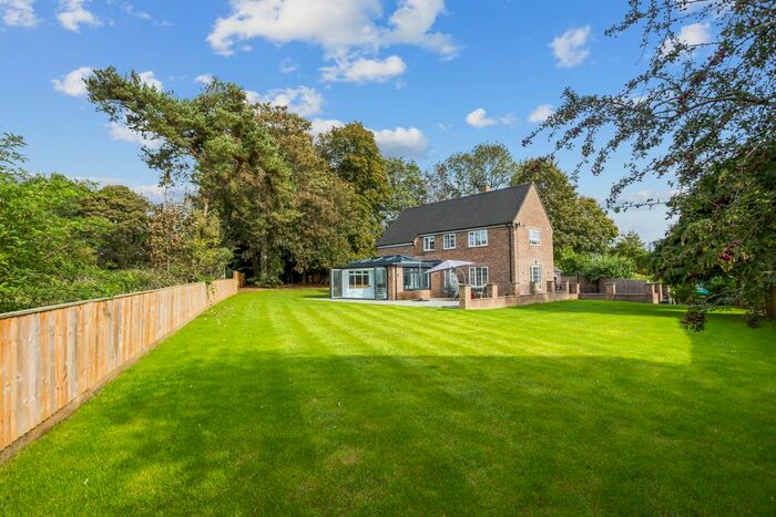 4 Bedroom Detached House For Sale In Ermin Street, Woodlands St Mary, RG17