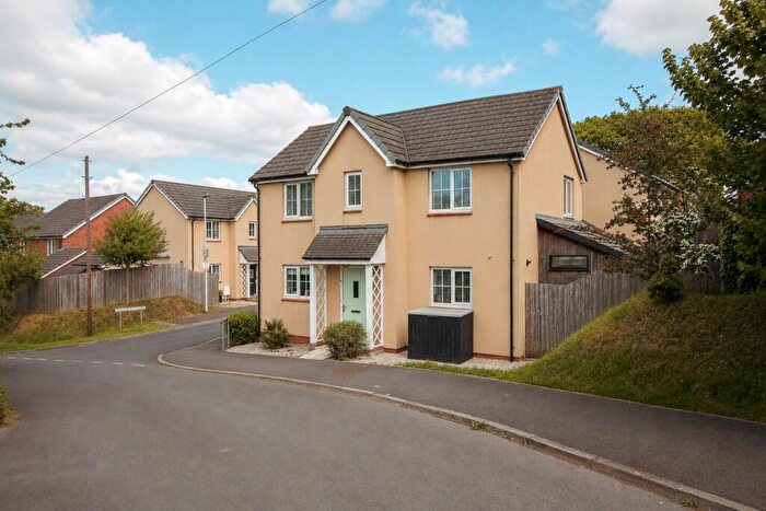 3 Bedroom Detached House For Sale In Kathleen Grange, East The Water, Bideford, EX39