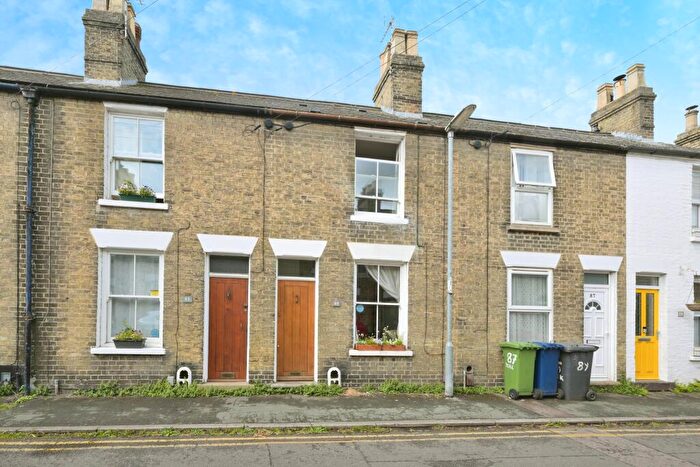 2 Bedroom Terraced House For Sale In York Street, Cambridge, CB1