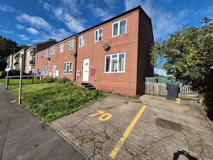 4 Bedroom House To Rent In Islington, Halesowen, B63