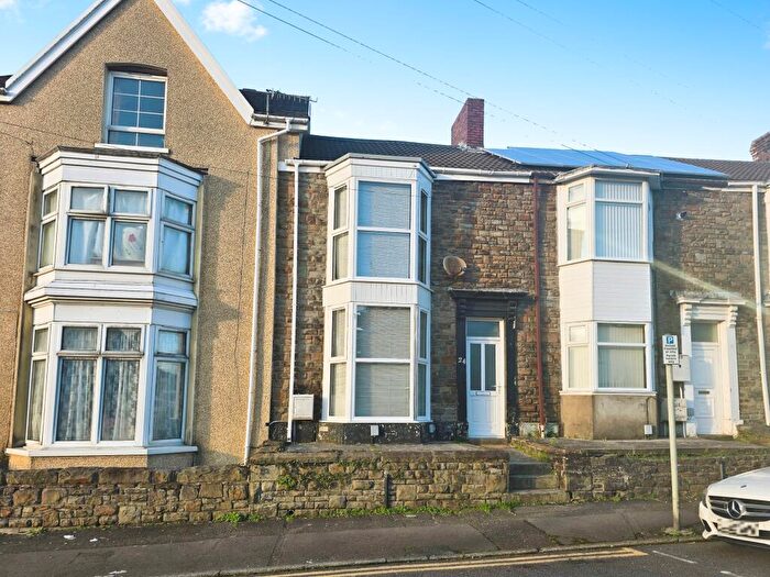 3 Bedroom House To Rent In Cromwell Street, Swansea, SA1