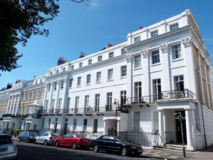 1 Bedroom Flat To Rent In Sussex Square, Brighton, BN2