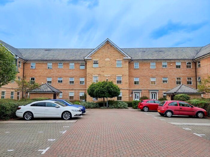 2 Bedroom Flat To Rent In Falcon Mews, Leighton Buzzard, LU7