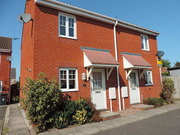 2 Bedroom Semi Detached House To Rent In Stableford Close, Shepshed, LE12
