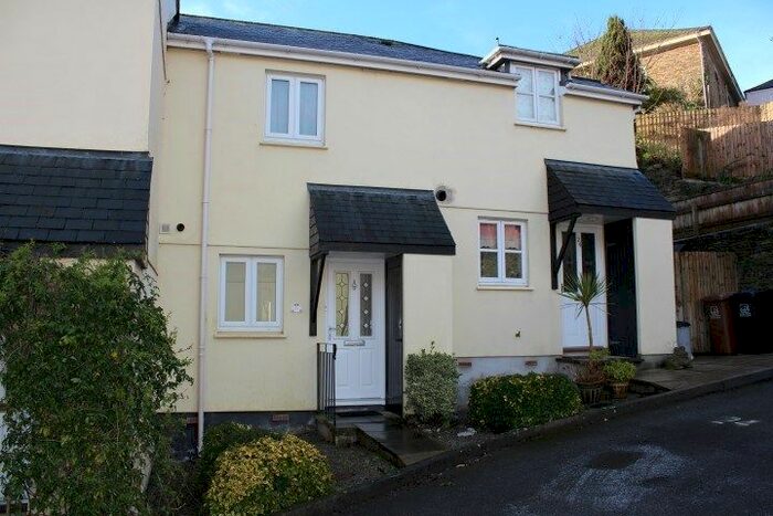 2 Bedroom Property To Rent In Church Street, Kingsbridge, TQ7