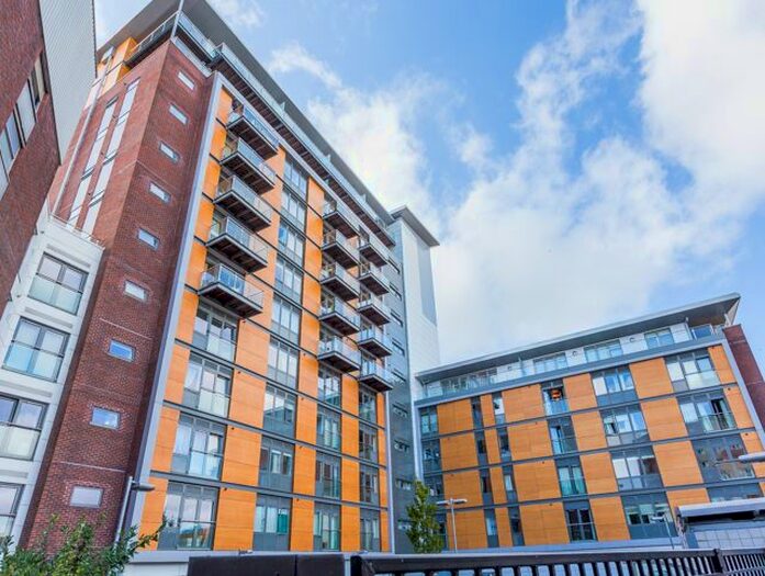 1 Bedroom Flat To Rent In High Street, Poole BH15