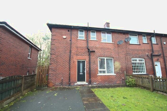 3 Bedroom Semi-Detached House To Rent In Newark Road, Syke, Rochdale OL12