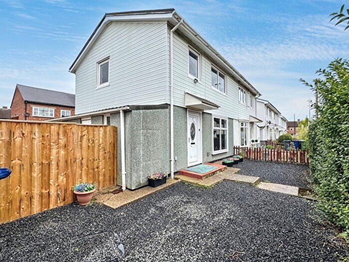 3 Bedroom Semi-Detached House For Sale In Shelley Avenue, Boldon Colliery, Tyne And Wear, NE35