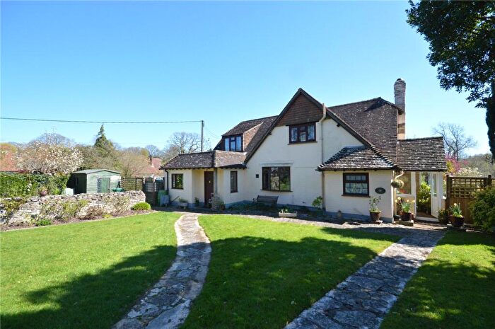 4 Bedroom Detached House For Sale In Hawksfold Lane East, Fernhurst, Haslemere, GU27