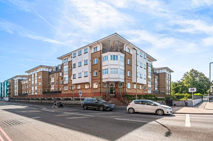 1 Bedroom Flat To Rent In Homesdale Road, Bromley, BR2