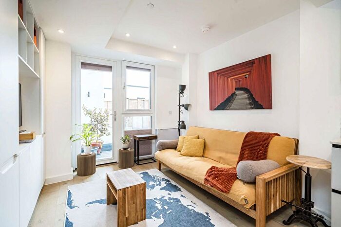 1 Bedroom Flat To Rent In King Street, London, W3