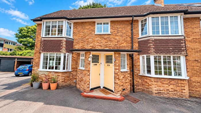 2 Bedroom Maisonette To Rent In Waldegrave Court, Upminster, RM14