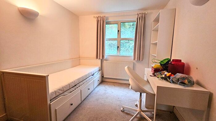 2 Bedroom Apartment To Rent In Capital Edge, Hotwell Road, BS8