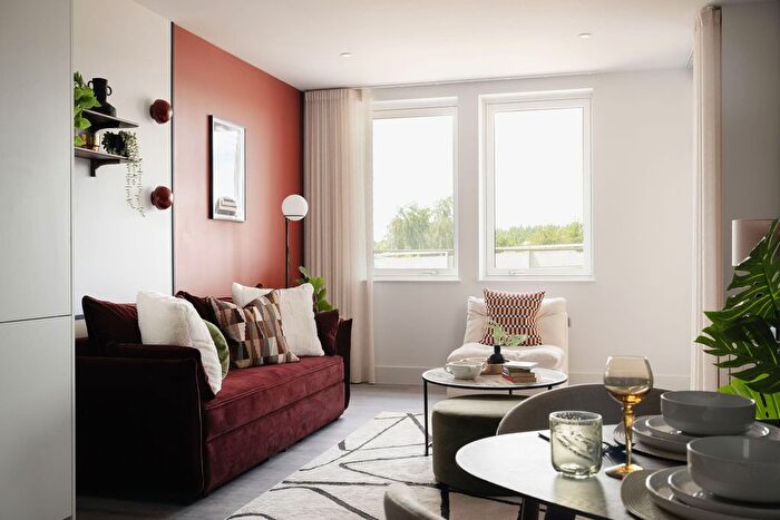 1 Bedroom Flat For Sale In Southmere, Thamesmead, Bexley, SE2