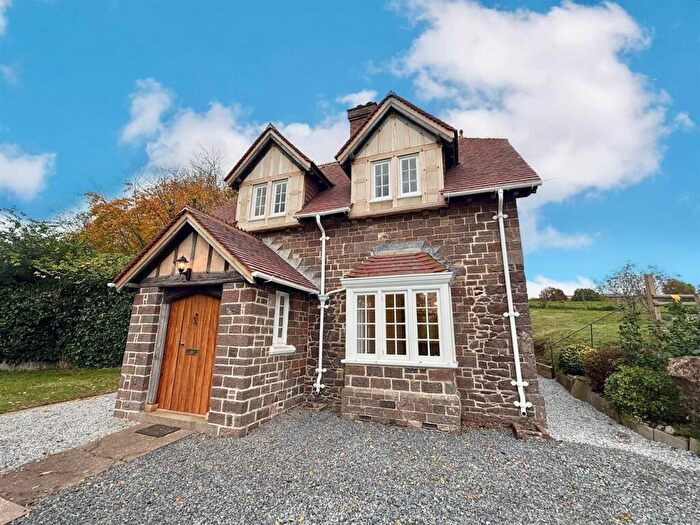 3 Bedroom Detached House To Rent In Downes Estates, Downes, Crediton, EX17