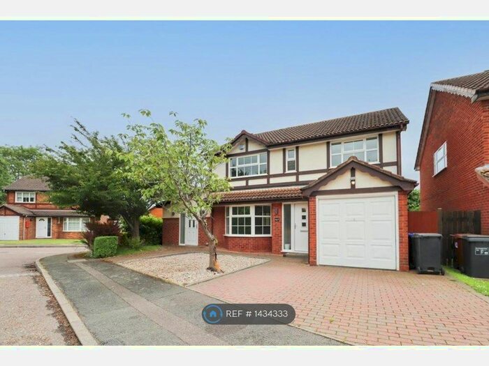 4 Bedroom Detached House To Rent In Marjoram Close, Northampton, NN4