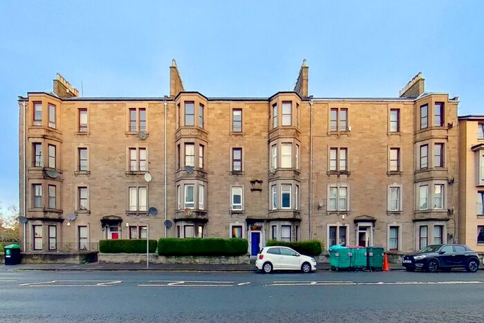 1 Bedroom Flat To Rent In Clepington Road, Coldside, Dundee, DD3