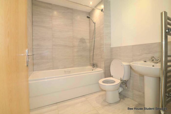 2 Bedroom Apartment To Rent In Conisbrough Keep, Coventry, CV1
