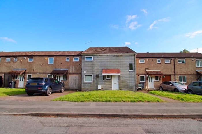 3 Bedroom Terraced House For Sale In Butterwick Drive, Leicester, LE4