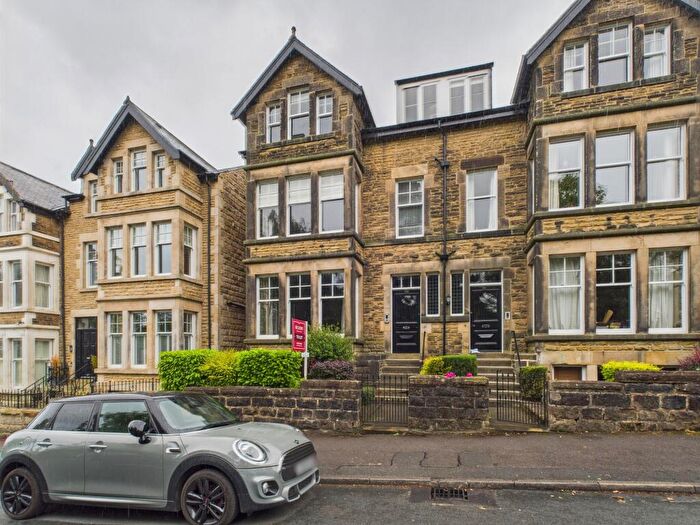 2 Bedroom Flat To Rent In Harlow Moor Drive, Harrogate, HG2