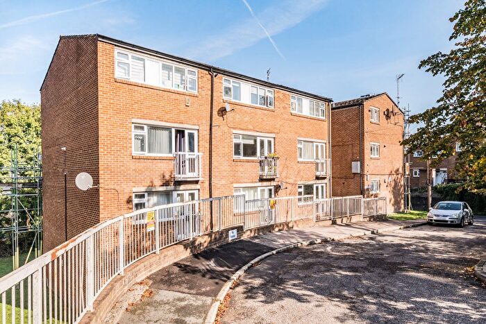 1 Bedroom Flat For Sale In Duncombe Hill, London, SE23