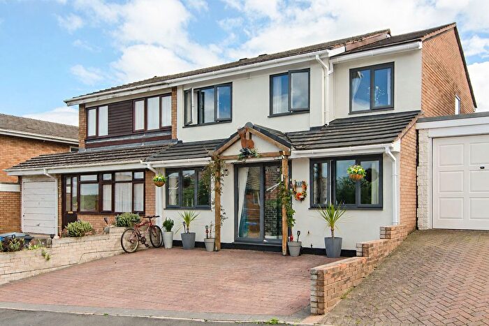 4 Bedroom Semi Detached House For Sale In Beaudesert, Burntwood, WS7