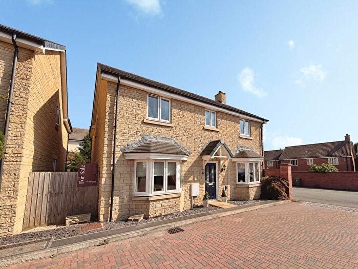 4 Bedroom Detached House For Sale In Kilby Crescent, Swindon, SN25