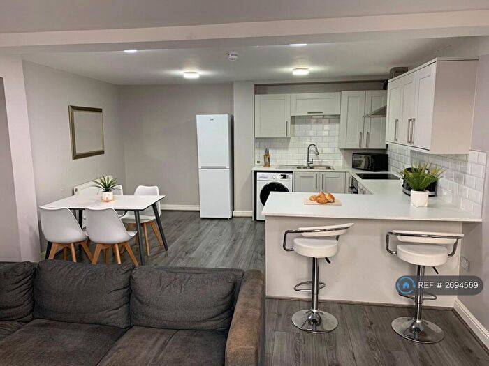 4 Bedroom Flat To Rent In The Stiles, Ormskirk, L39