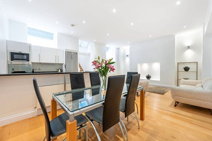 2 Bedroom Property For Sale In Lancaster Mews, Lancaster Gate, London, W2