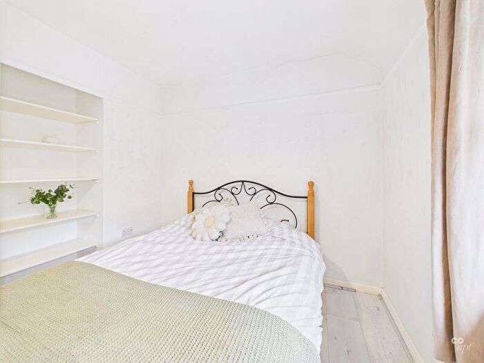 1 Bedroom Terraced House To Rent In Norwich Drive, Brighton, BN2