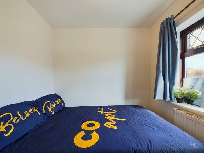 5 Bedroom Semi-Detached House To Rent In Upper Bevendean Avenue, Brighton, BN2